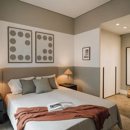 شقة Lubrense - 2 Bedrooms And Terrace In Chiado *